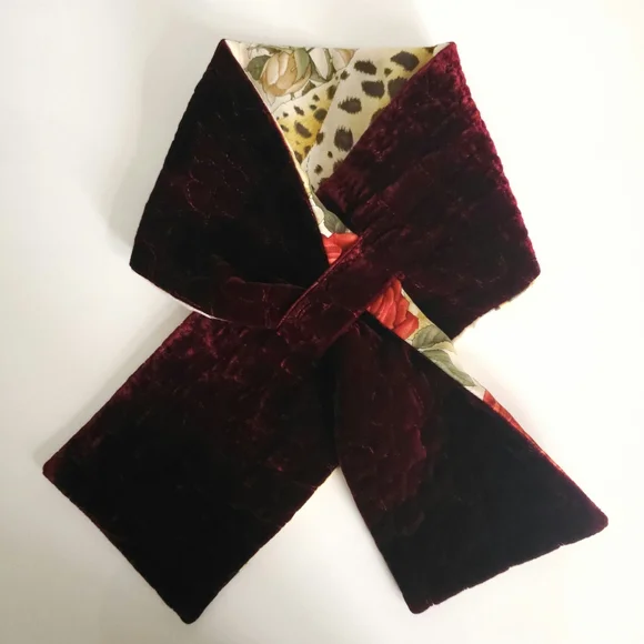 Salvatore Ferragamo burgundy velvet flower leopard pattern silk scarf - Picture 15 of 16